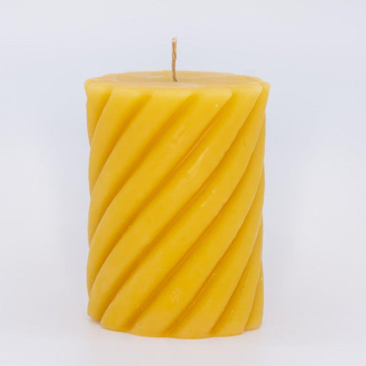 Syrup-free Carniolan Beeswax Candle Cylinder Curled Short - Nutrient Farm
